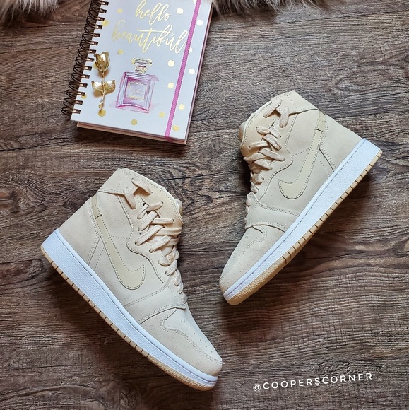 NEW Nike Air Jordan 1 - Picture 4 of 8